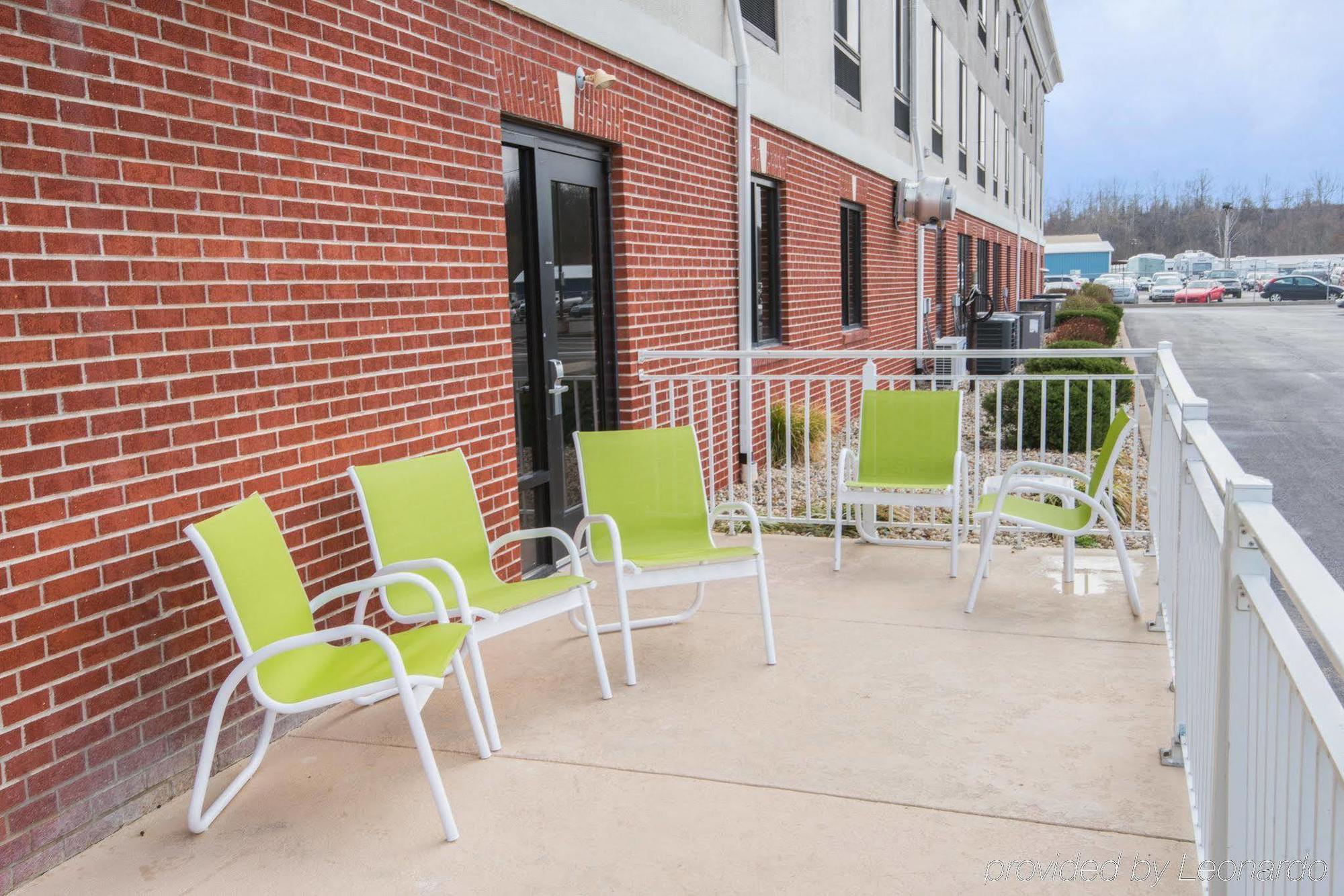 Holiday Inn Express Hotel & Suites Ashland By Ihg Exterior foto